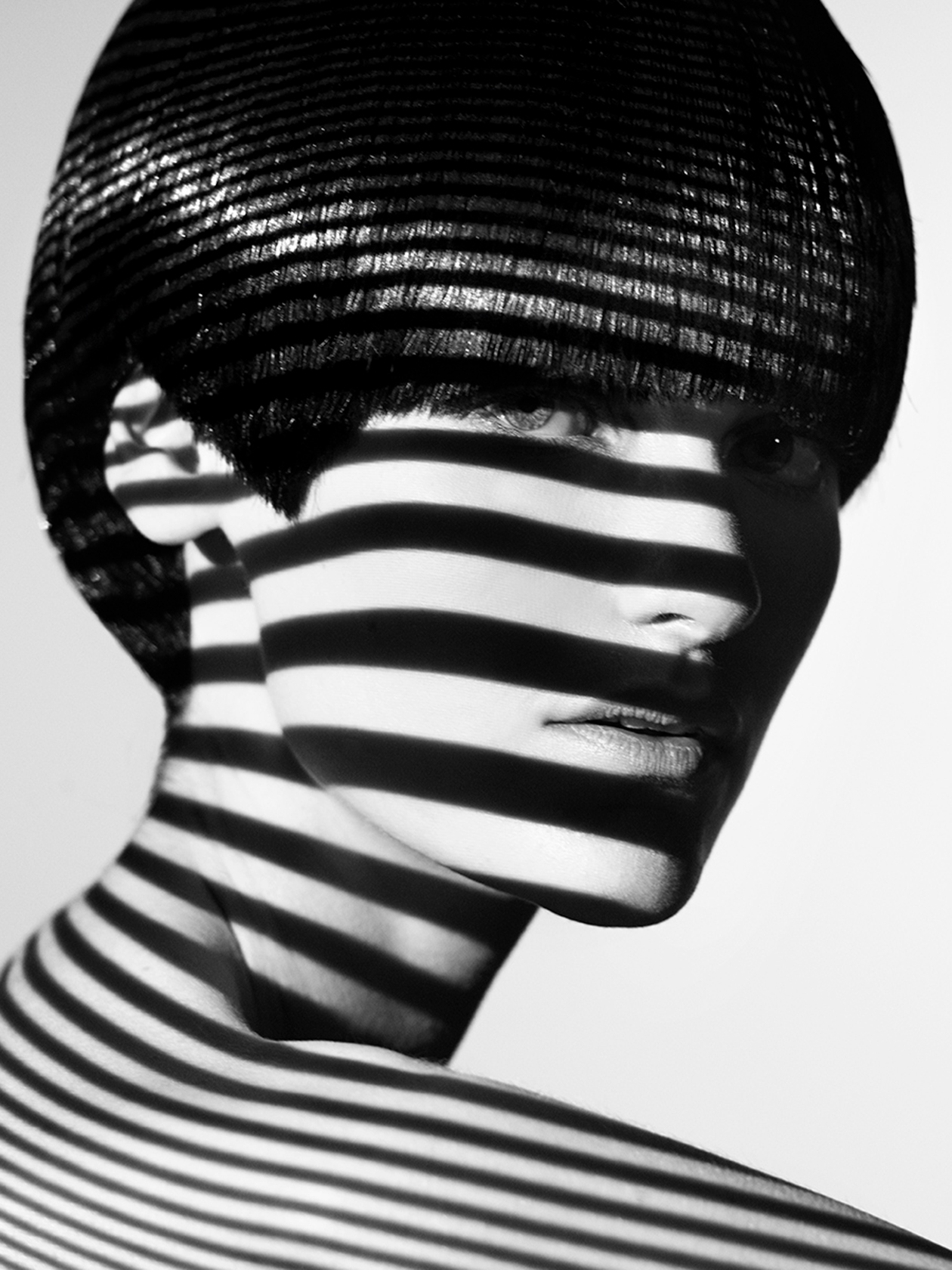 HARPER'S BAZAAR ©GORKA POSTIGO